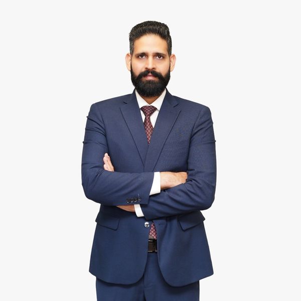 Sandeep Hundal, Realtor